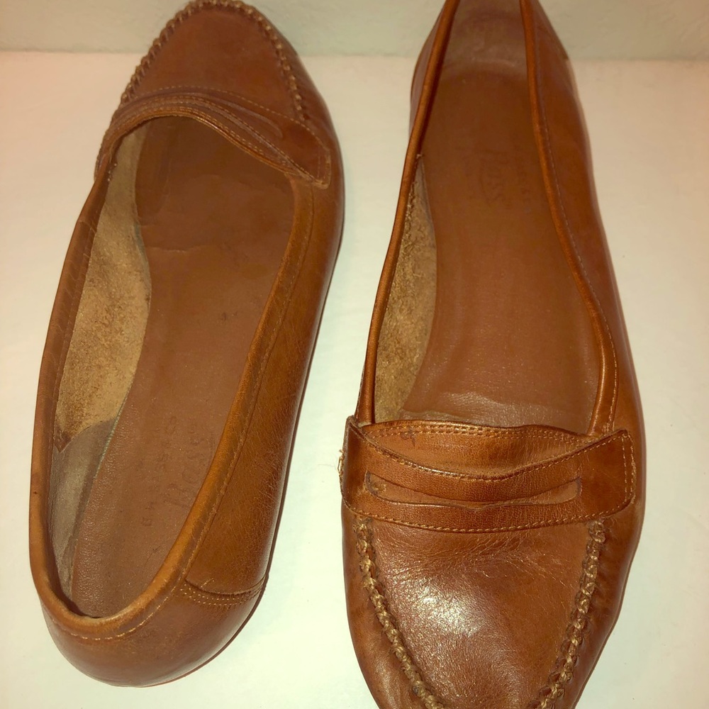 Bass loafers